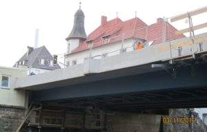 Gehwegkappe