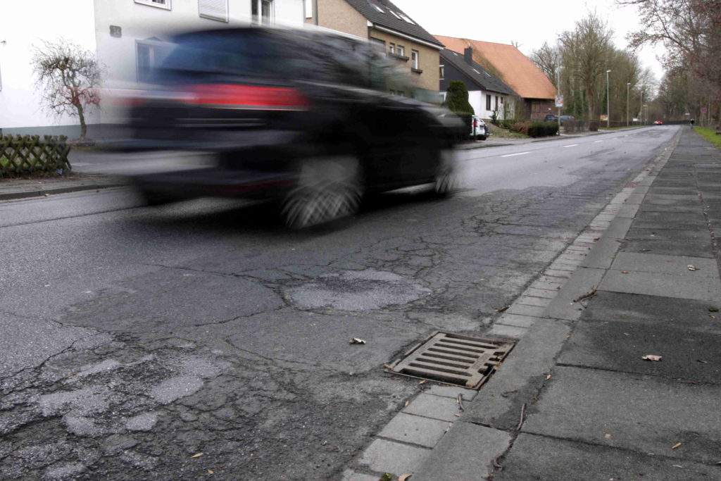 Schlechte Fahrbahn Maschstraße